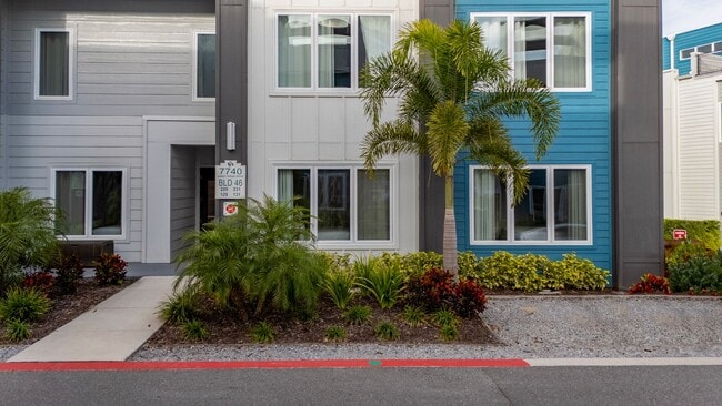 7740 Sandy Ridge Dr Unit 131