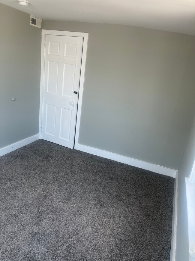 Bedroom 2 - 13 S Congress St