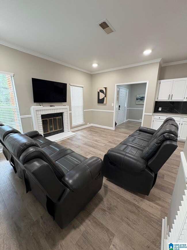 Photo - 2034 Waterford Pl