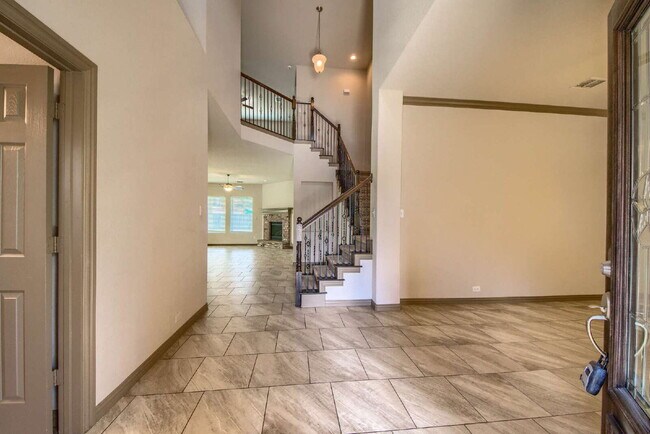 Photo - ****Go Big, Then Come Home to Comfort and Style!****