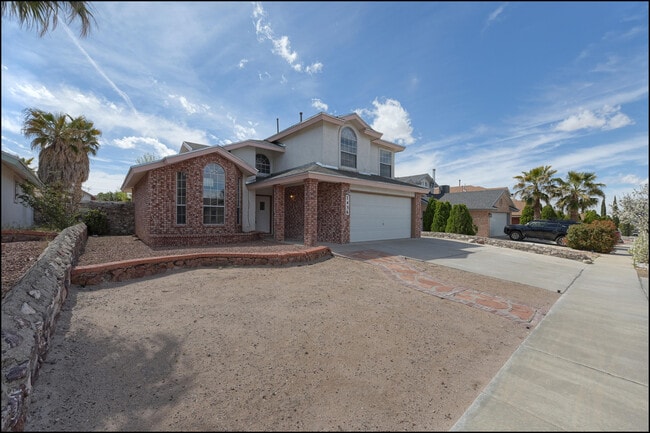 Photo - 7456 Luz De Lumbre Ave