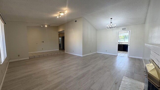 Photo - 148 Carmody St