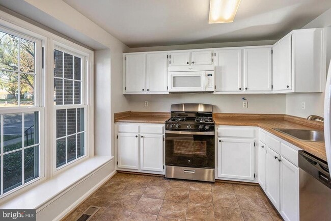 Building Photo - 14569 Truro Parish Ct Rental