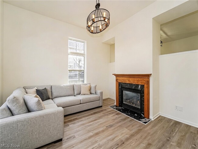 Photo - 821 Nela View Rd