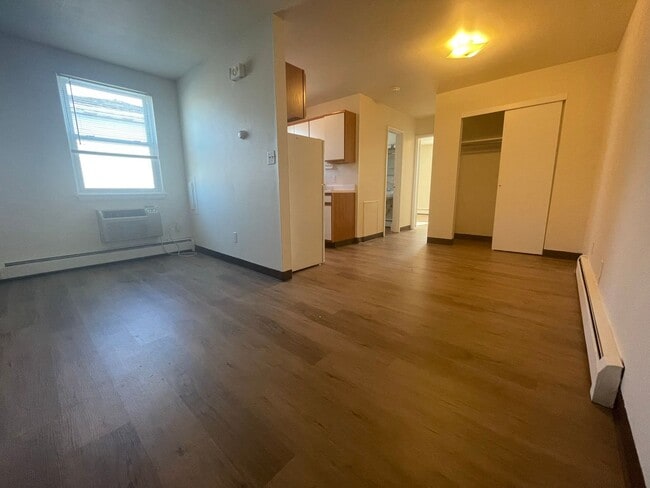 Building Photo - 227 S White Horse Pike Unit Apt A