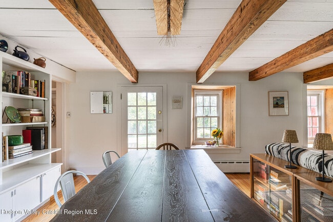 Photo - 90 Upper Whitfield Rd