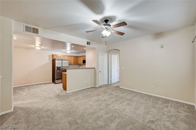 Photo - 7701 W Robindale Rd Unidad 230-