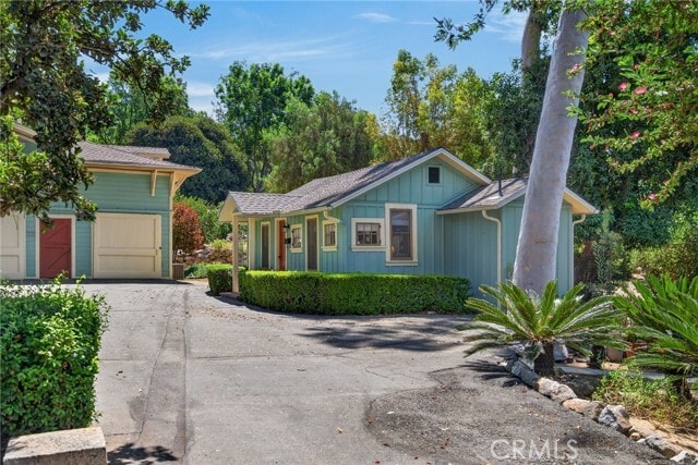Photo - 6190 Hawarden Dr