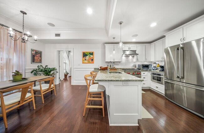 Photo - 616 E 4th St Unidad 301