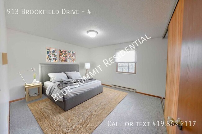 Photo - 913 Brookfield Dr Unit 4