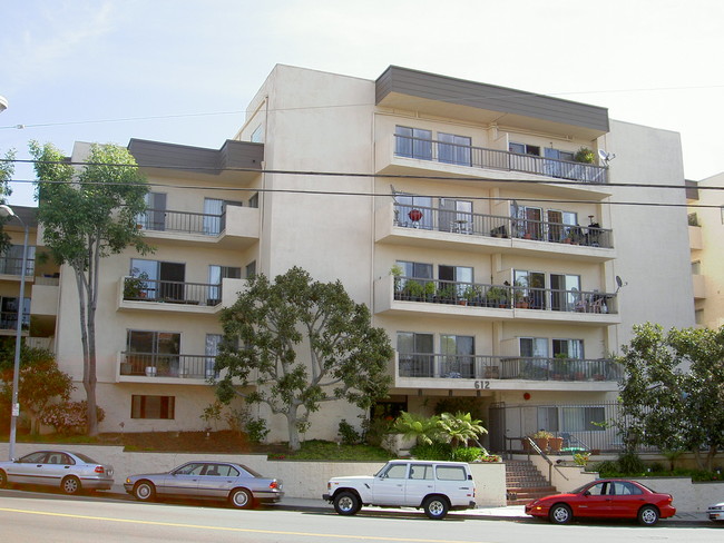 Photo - 612 S Barrington Ave Unidad #216