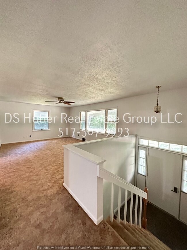 Photo - 12469 Kruger Ln Unit Upper