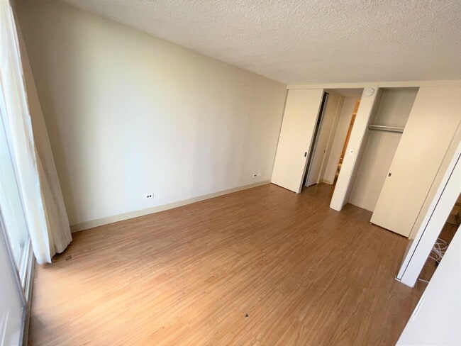 Photo - 2 Bedroom, 2 Bathroom w/ AC & INCLUDES ELE...