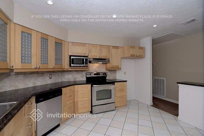 Photo - 17111 Coachmaker Dr