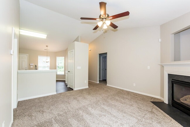 Photo - 9109 Munsing Dr