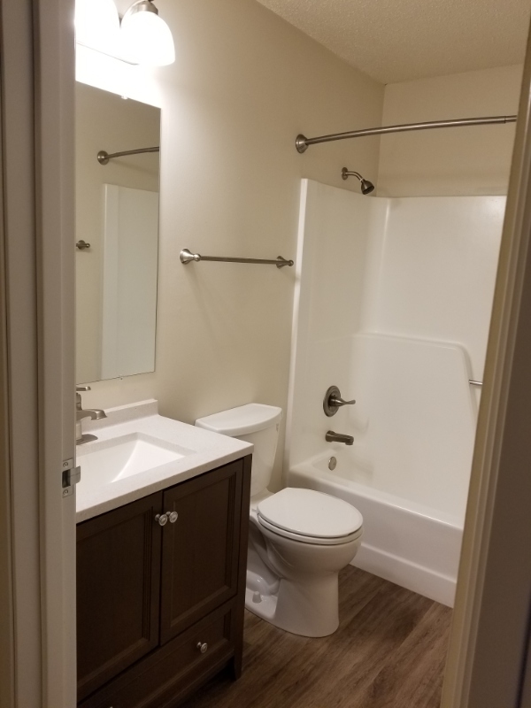 200 Grand Ave Apartment - Des Moines, IA | ForRent.com