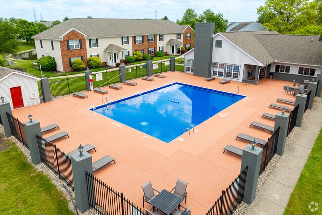 Pool - Burberry Place Apartments