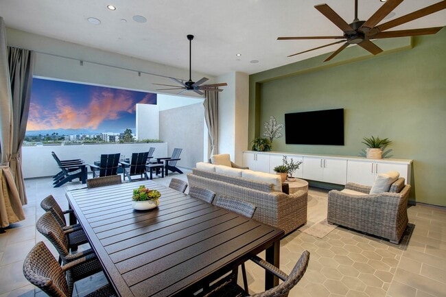 Photo - Skye at Warner Center