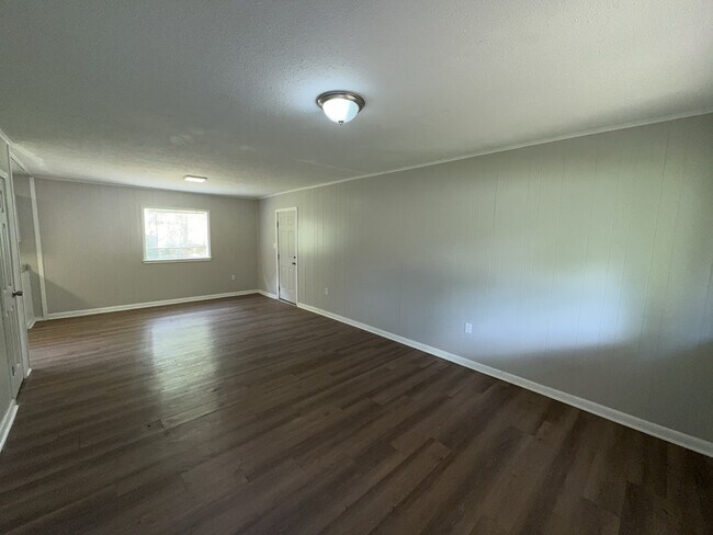 Photo - 3341 Suncrest Dr