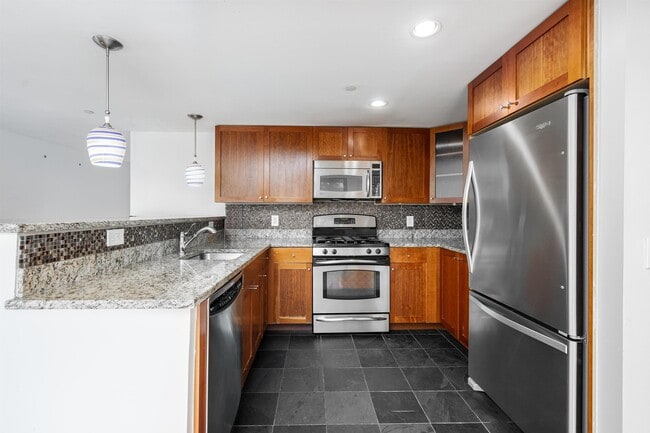 Photo - 700 Grove St Unit 5K