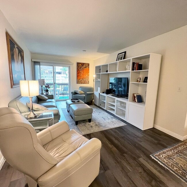 Photo - Charming Upgraded 1 Bed/1 Bath Condo at Mi... Unit 103