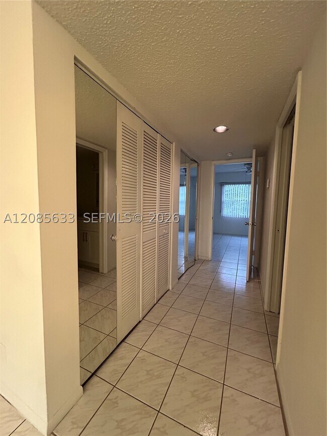 1351 SW 125th Ave Unit 405S