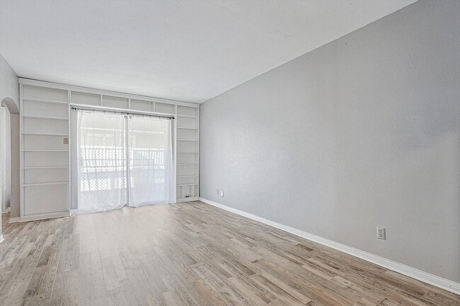 Photo - 15931 Stillwood St Unidad 2095 Rental