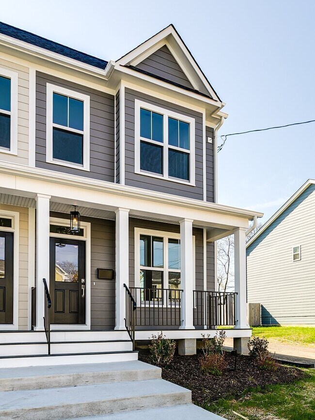 Photo - 2224 Perry St