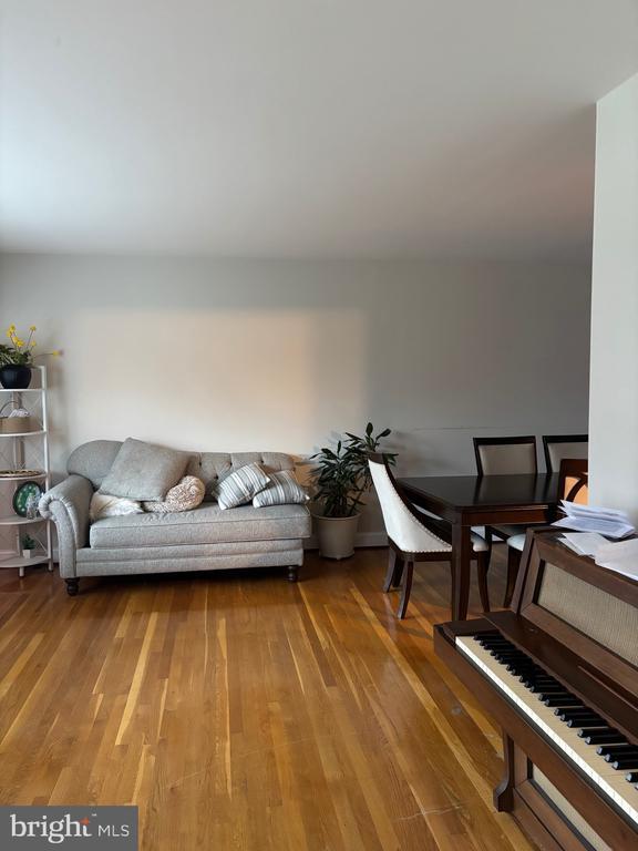 Photo - 14204 London Ln