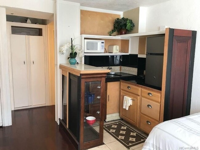 Photo - 1920 Ala Moana Blvd Unit 802