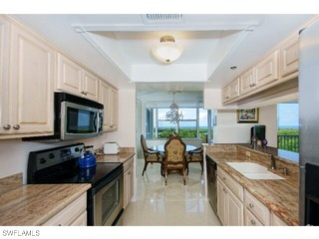 Building Photo - 5550 Heron Point Dr Unit 505 Rental