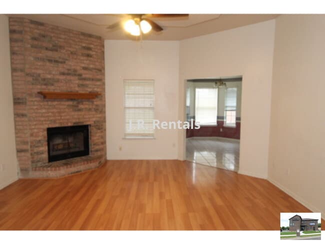 Photo - 4209 Adobe Dr