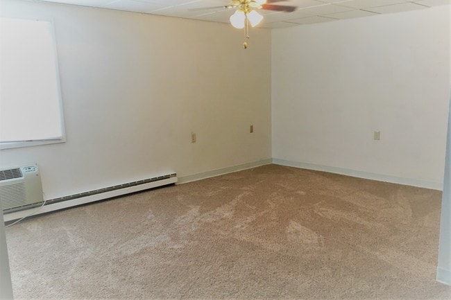 Photo - Camelot Apartments