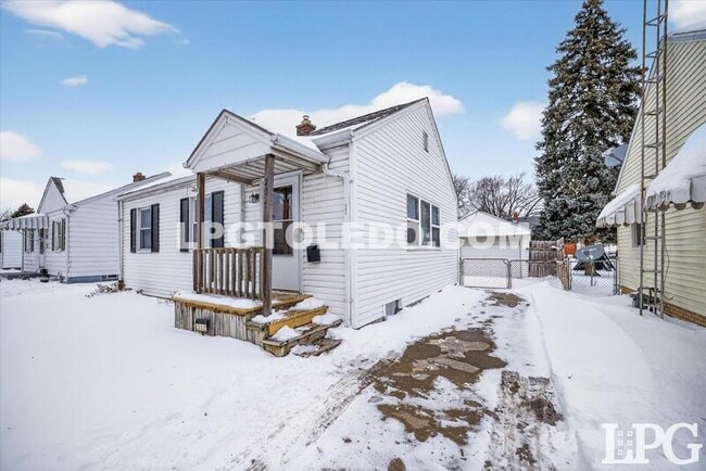 Building Photo - 202 Waggoner Blvd