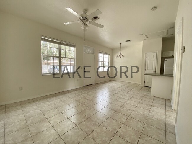 Photo - 2800 FL-17 Unit 1/1