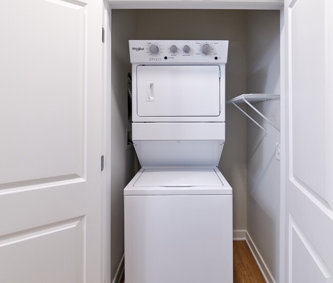 In-home washer and dryer - Avalon Foundry Row