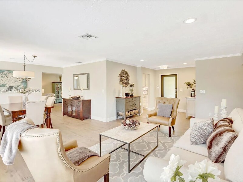 Photo - 772 N Central Ave Unit 2