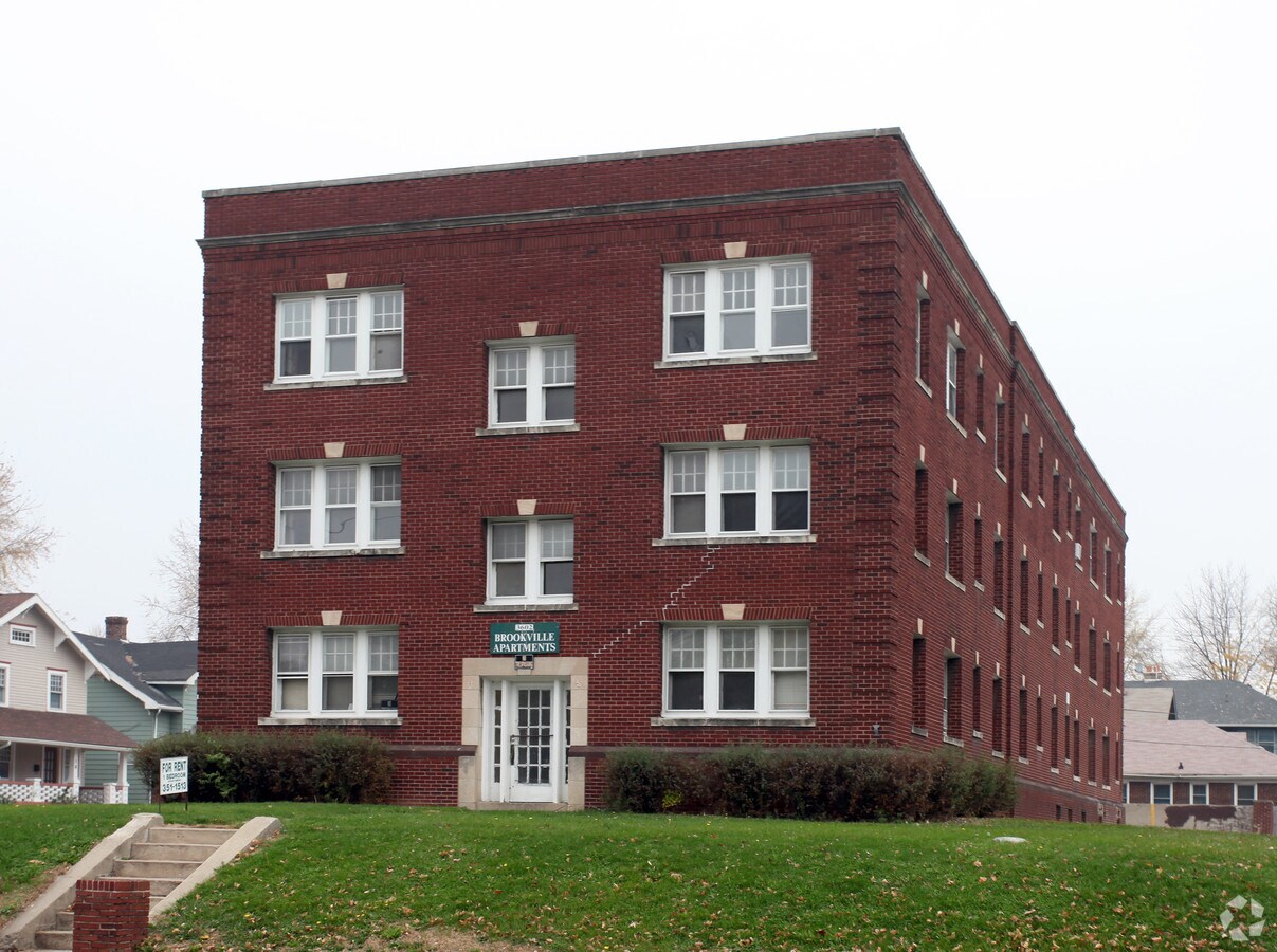 Photo - Brookville Apartments