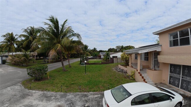 Photo - 14931 NE 7th Ct