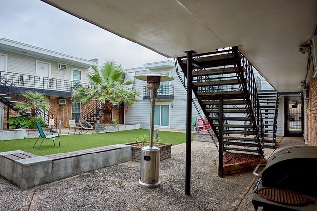 Photo - 1419 Hawthorne St Unit 29