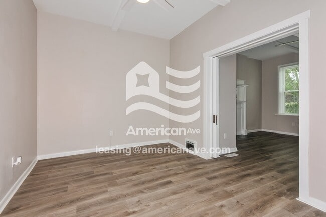 Photo - 3216 Itaska St