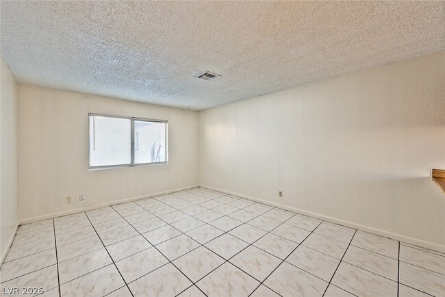 Photo - 5198 Greene Ln Unit B