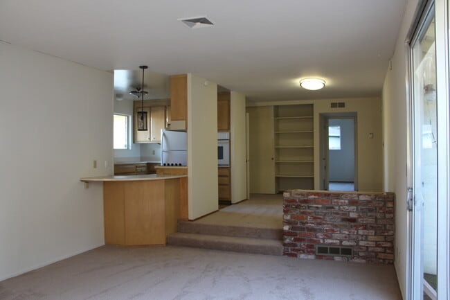 Building Photo - 4766 Shelborne Park Ct