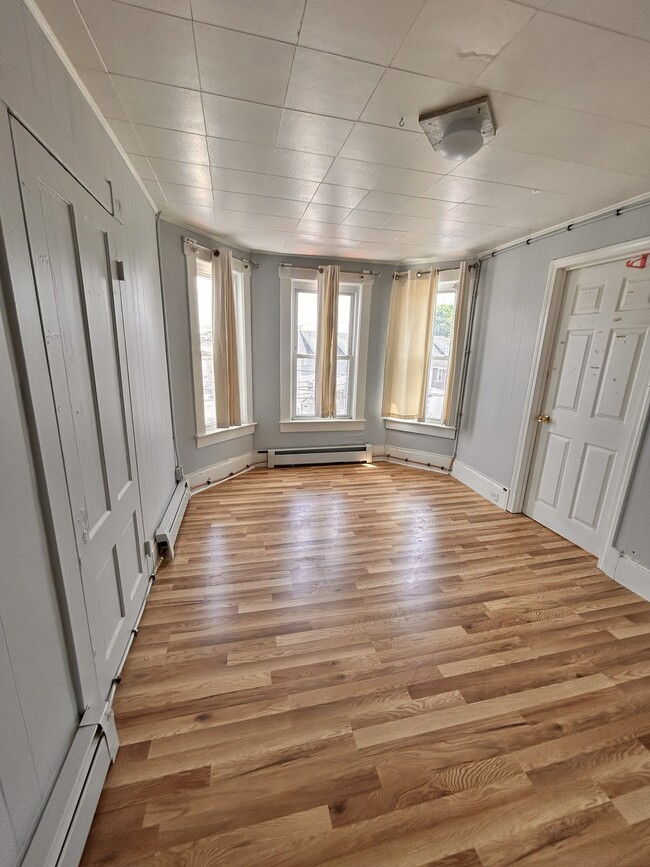 Photo - 973 Central St Unit 3