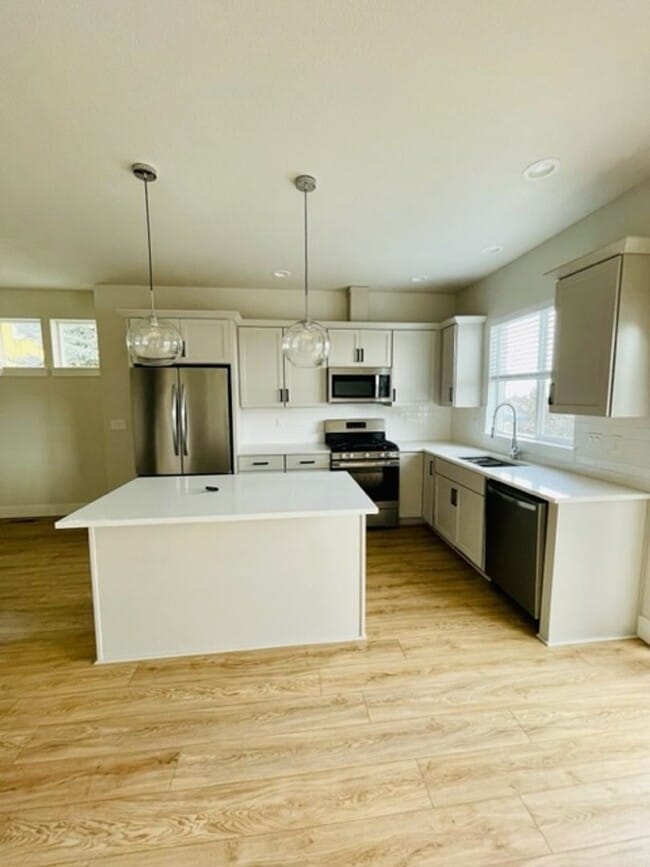Photo - 1718 NE Lotus Dr Unit #1