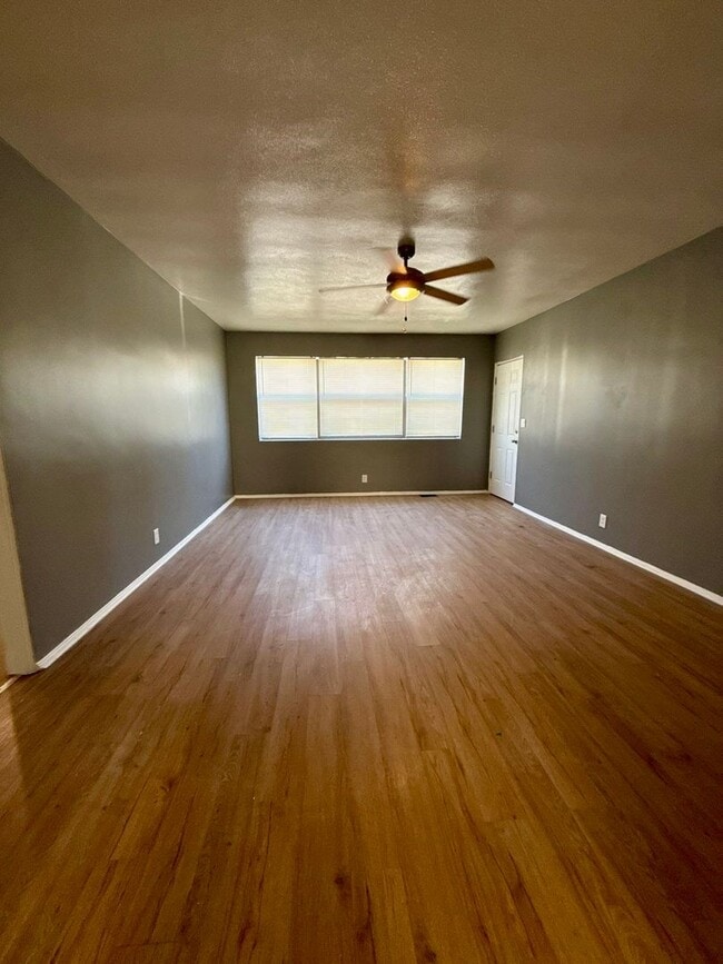 Photo - Great affordable apartment in St. Nicholas! Unit 2