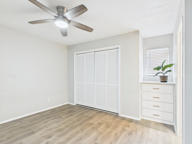 CAM04601G0-PR0036-STILL005.jpg - Greenway Apartments