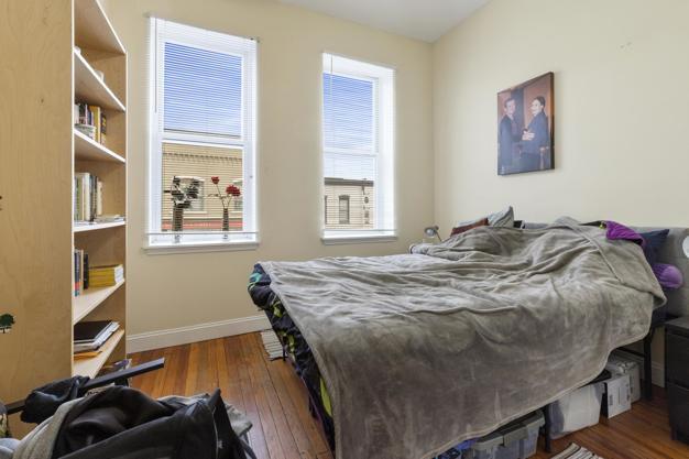 Photo - 1145 E Main St