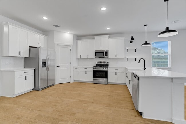 Photo - 8438 Bay Rdg Cir