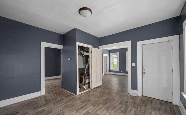 Photo - 2615 Lagrange St